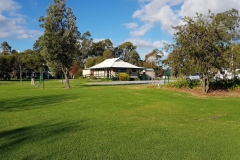 McLaren Vale Cabin and Caravan Park  Amenities 