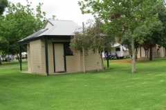 Ensuite Powered Sites at McLaren Vale Cabin and Caravan Park 