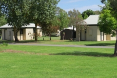 Ensuite Powered Sites at McLaren Vale Cabin and Caravan Park 
