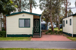 CARAVAN PARK 2 bedroom cabin